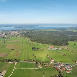 Apartment My Erholung Auf Erlebnishof Zwischen Chiemseestrand Und Kampenwand, Bernau am Chiemsee